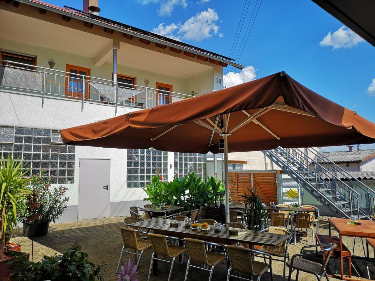Gasthaus Zum Loewen Seckach Exteriér fotografie